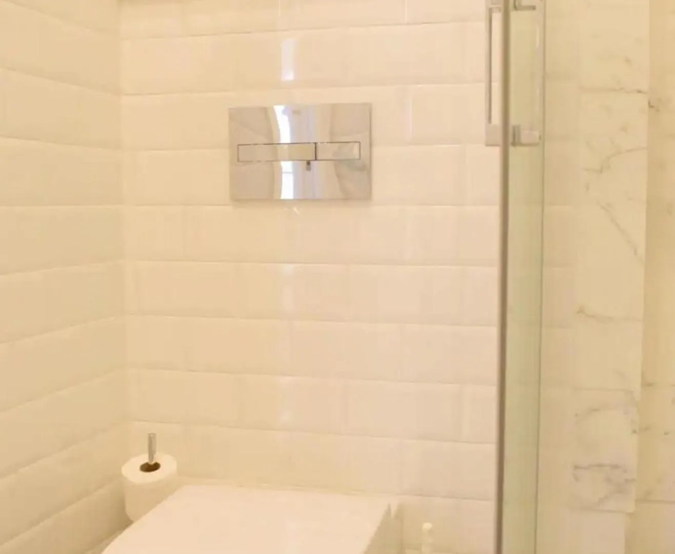 Holidays2Malaga Azucena Central French Balcony Apartment